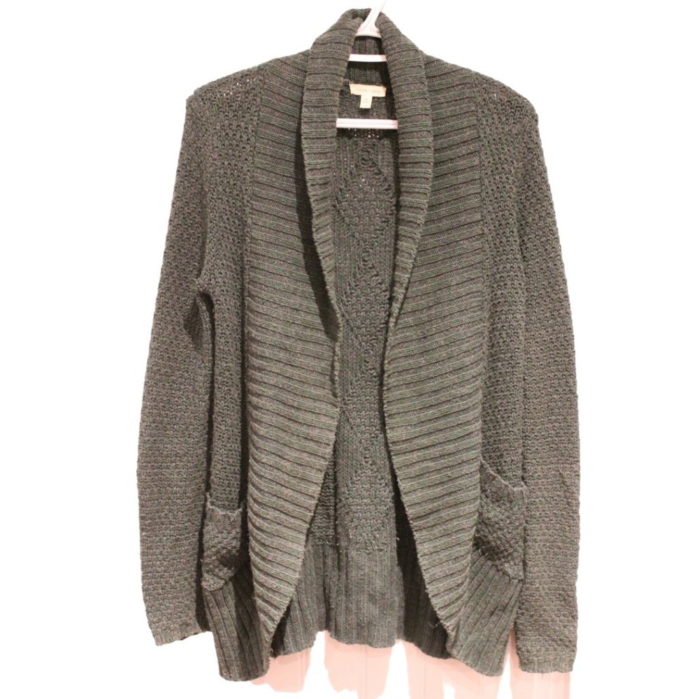 2/$30 🏷 Silence + Noise Knit Cardigan Size S/M